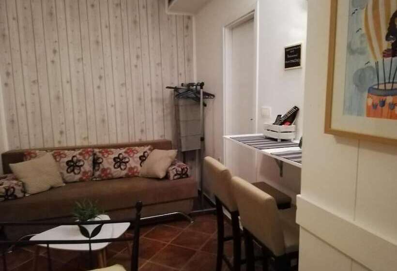 Hotel Axis City Center