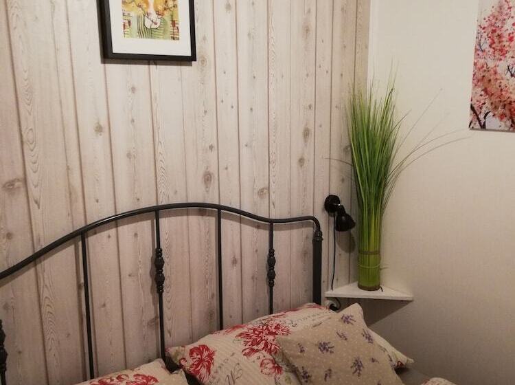 Hotel Axis City Center