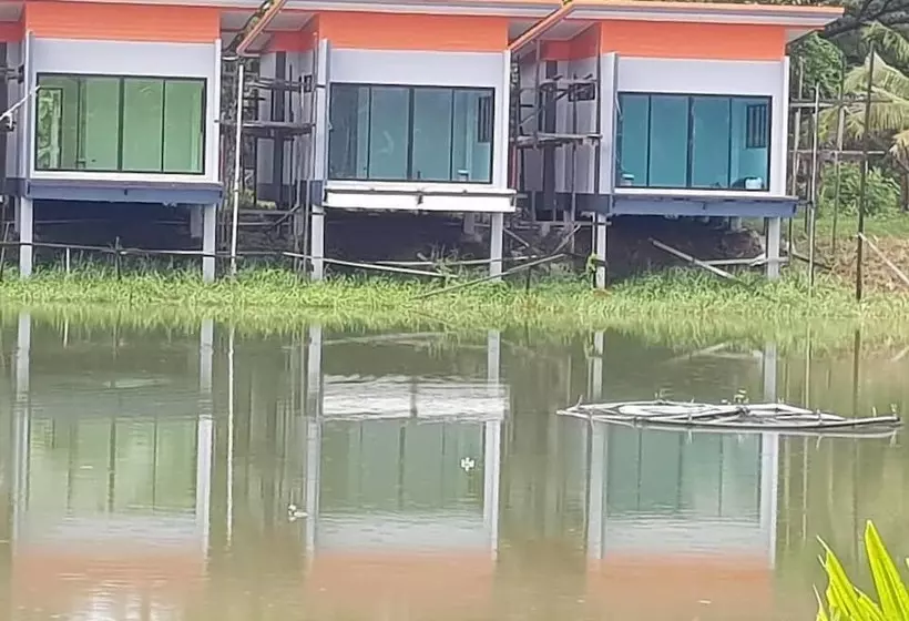 هتل Baan Suan San Rak