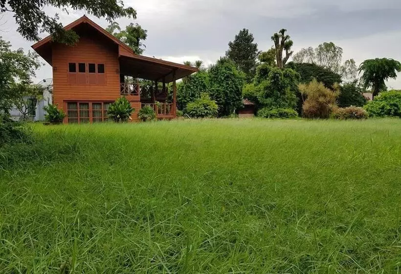 هتل Baan Suan San Rak