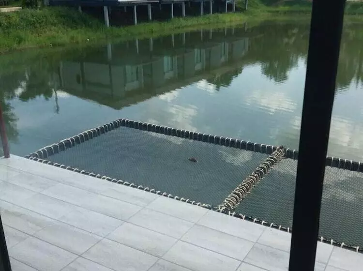 هتل Baan Suan San Rak