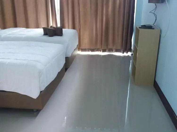 هتل Baan Suan San Rak