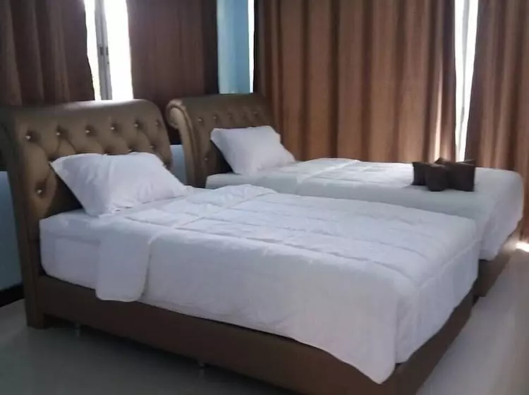 هتل Baan Suan San Rak