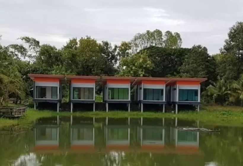 هتل Baan Suan San Rak