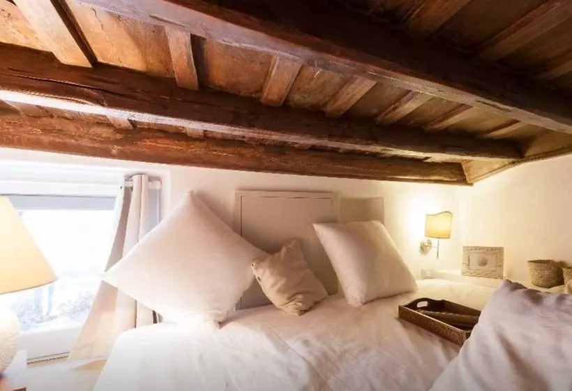هتل Navona Vita Suites