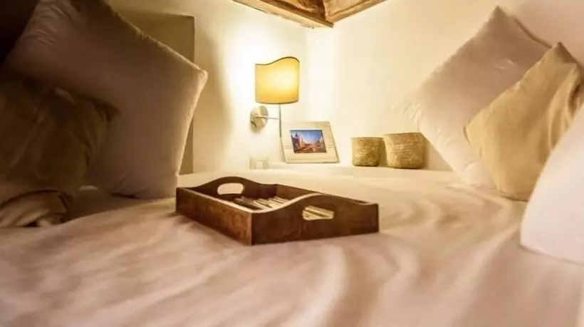 هتل Navona Vita Suites