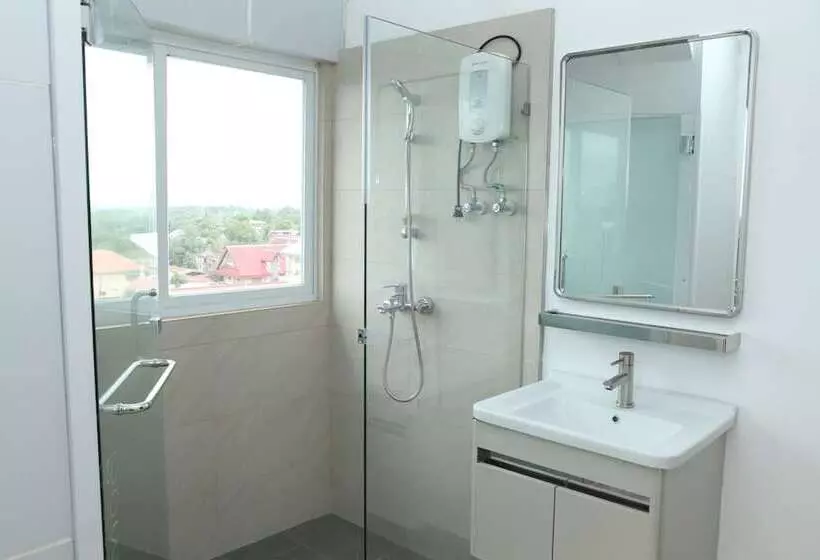 ホテル Centtro Residences