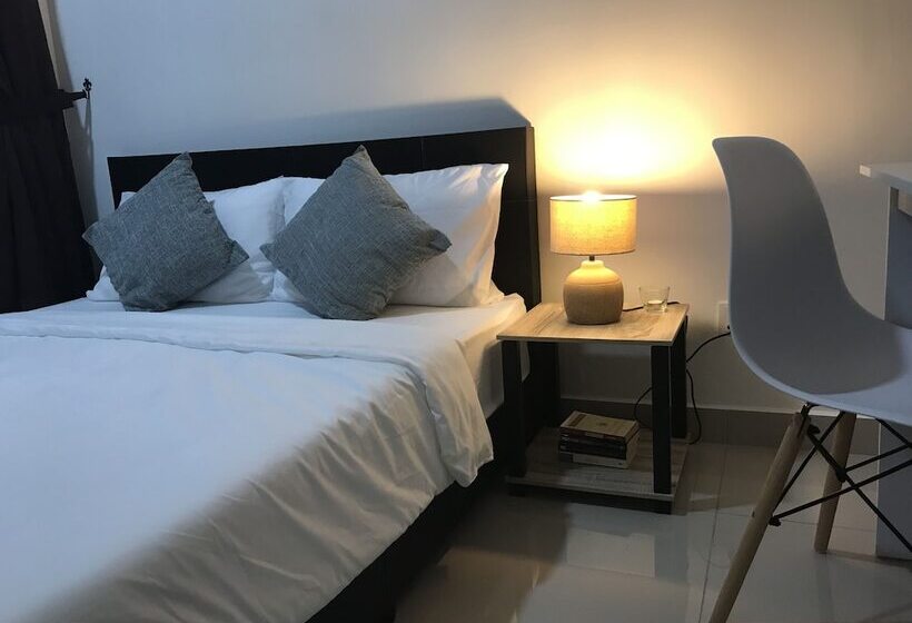 בית מלון כפרי Fabulous Mutiara Ville Cyberjaya