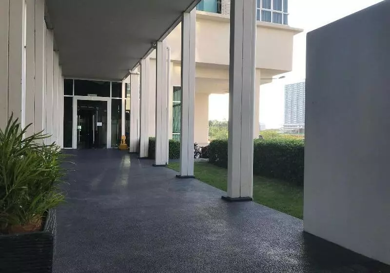 Hotelli Fabulous Mutiara Ville Cyberjaya