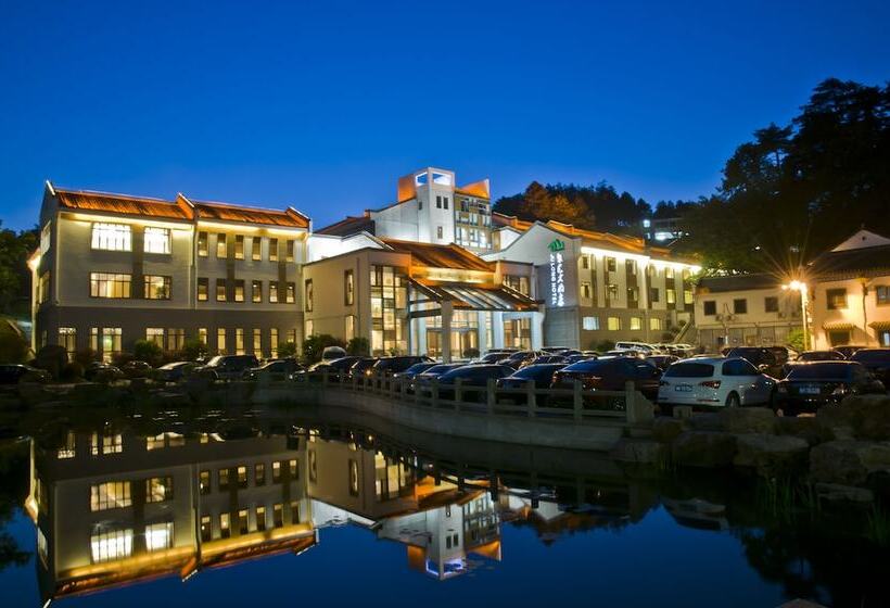 Otel Jiuhua Mountain Julong