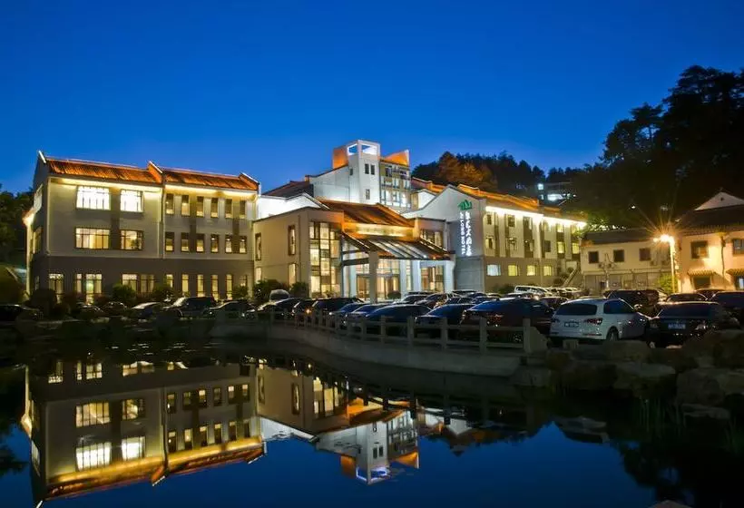 ホテル Jiuhua Mountain Julong