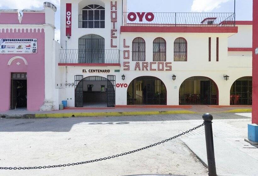Hotel Los Arcos