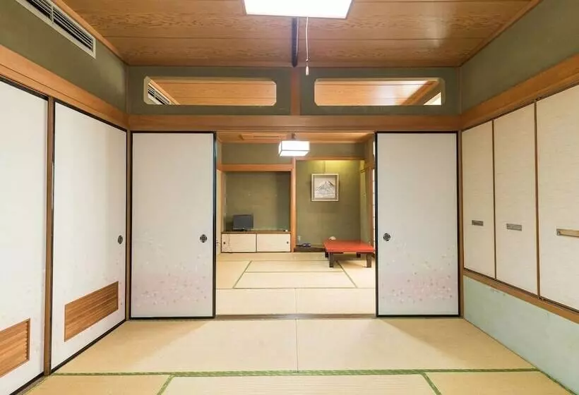 Hotelli Tabist Samotokan Owariasahi