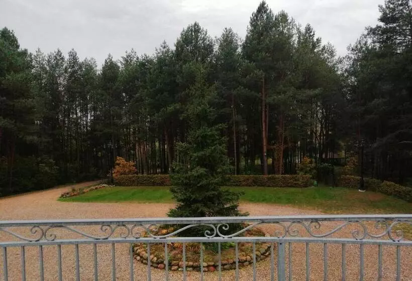 ホテル Leśny Dwór Uhowo