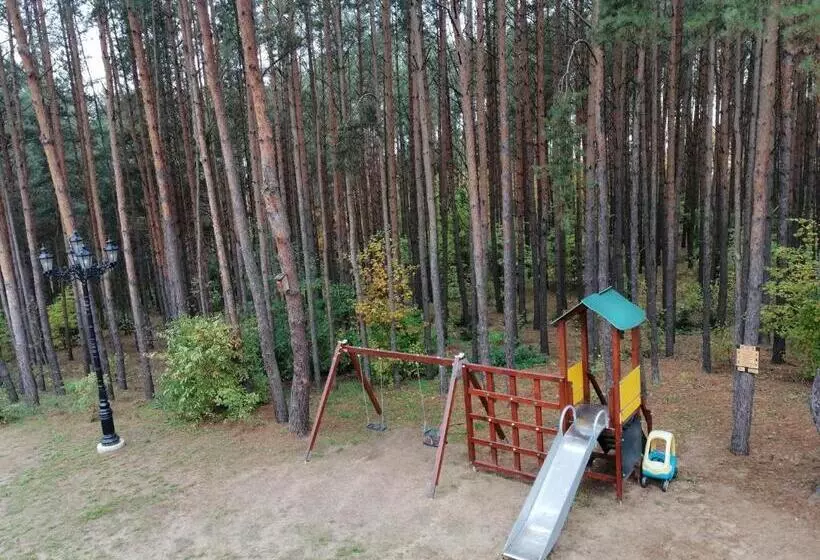 ホテル Leśny Dwór Uhowo