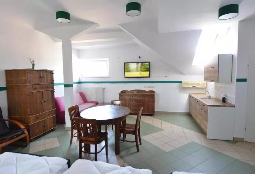 ホテル Pokoje Gościnne U Klimosza