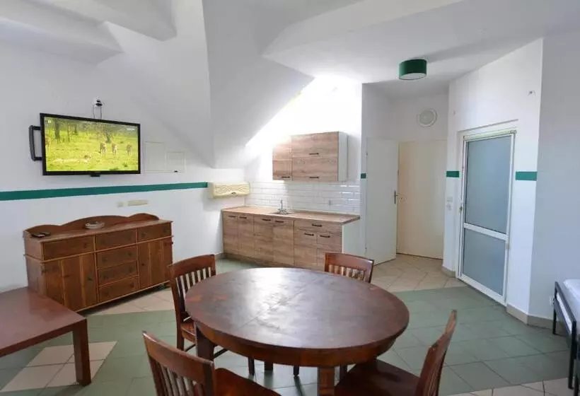 ホテル Pokoje Gościnne U Klimosza