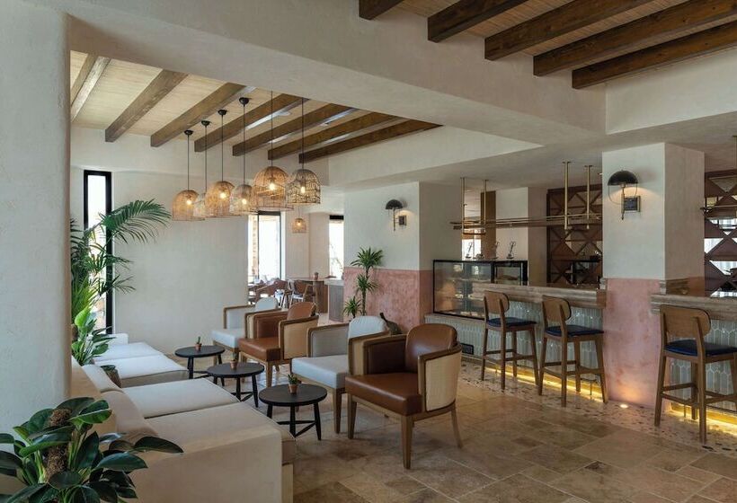 Radisson Blu Hotel, Kas