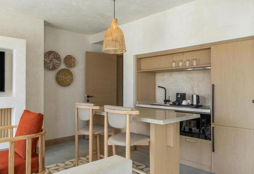 Radisson Blu Hotel, Kas