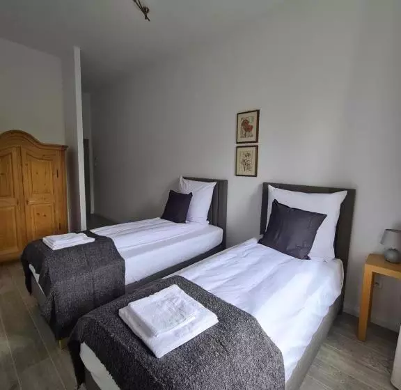 Retkeilymaja Sukiennice Międzylesie