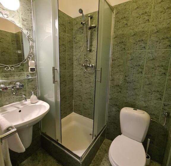 הוסטל Sukiennice Międzylesie