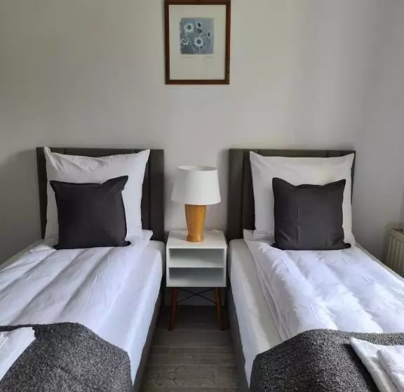 Retkeilymaja Sukiennice Międzylesie