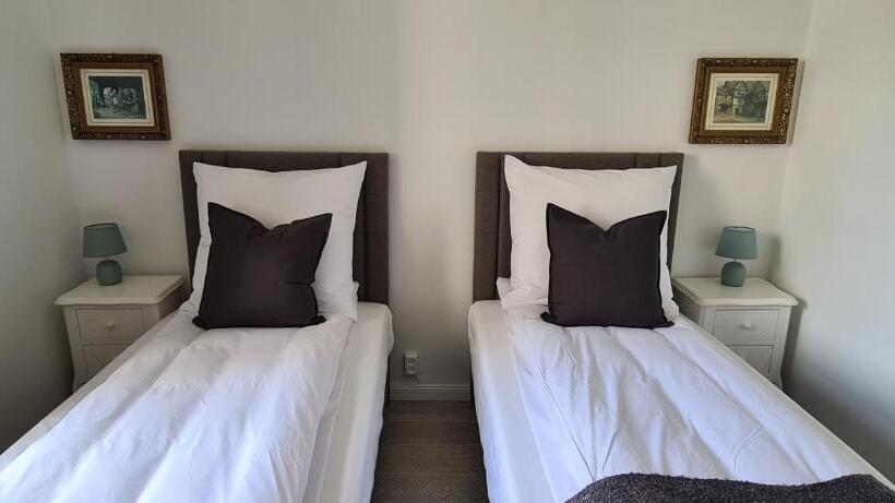 הוסטל Sukiennice Międzylesie