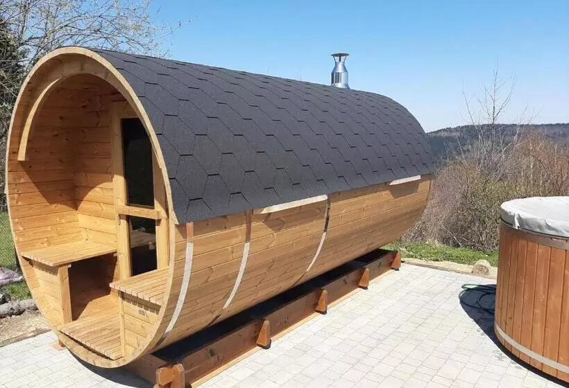 Aamiaismajoitus (B&B) Bacówka Na Zadzielu