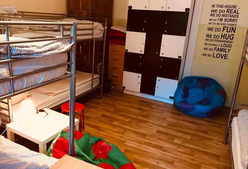 Hostel Centrum Sabot