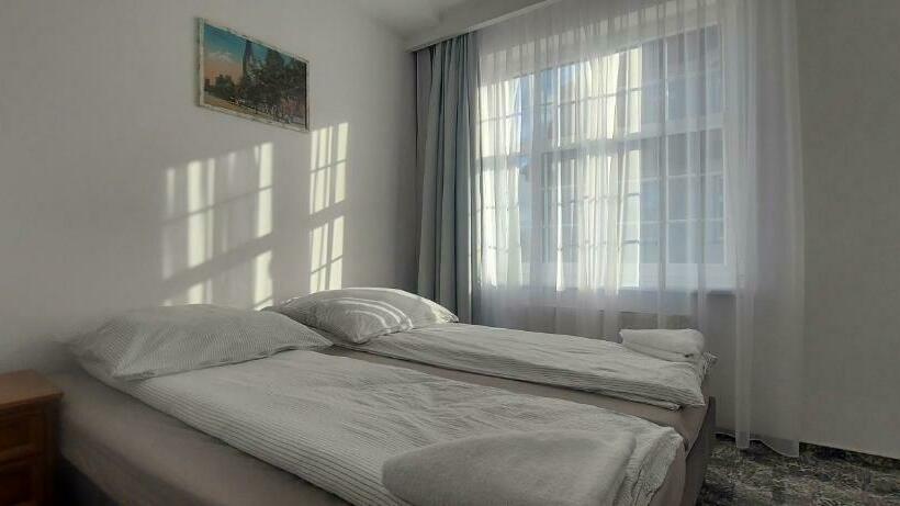 Hostel Centrum Kamienica 1924