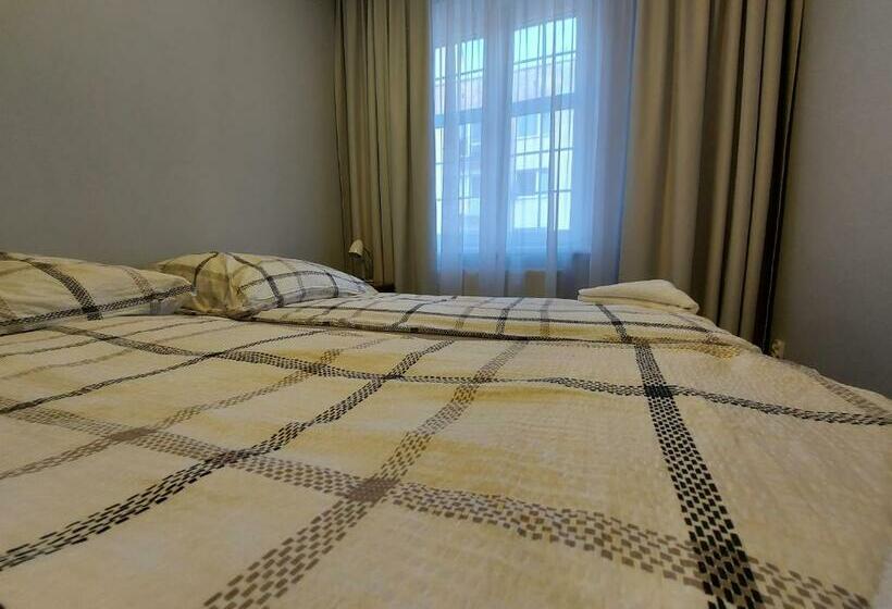 Hostel Centrum Kamienica 1924