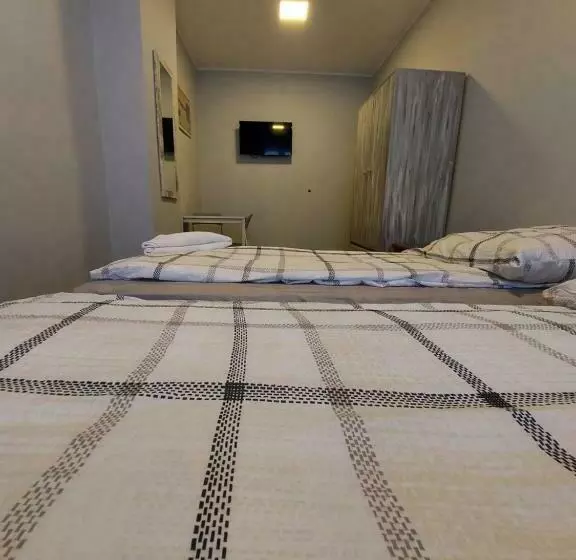 Hostel Centrum Kamienica 1924