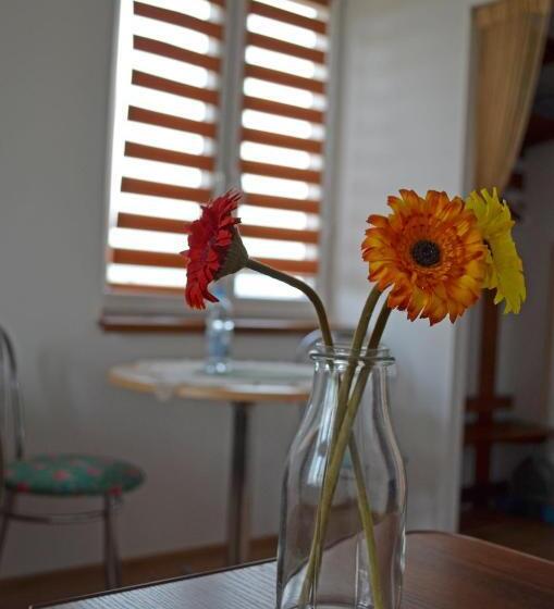 ホテル Agroturystyka Pawlikówka