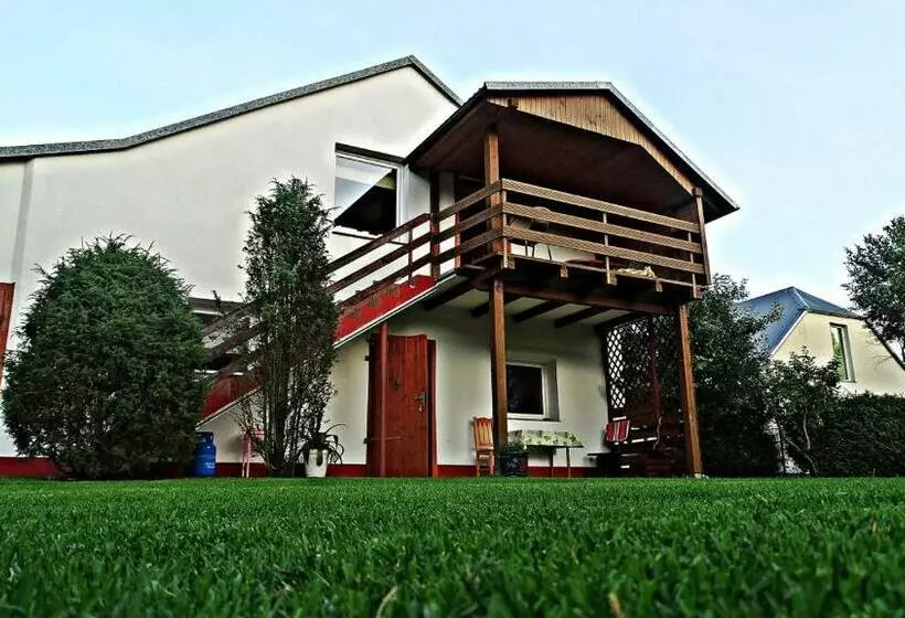 ホテル Agroturystyka U Wioli I Irka , Apartament U Beaty
