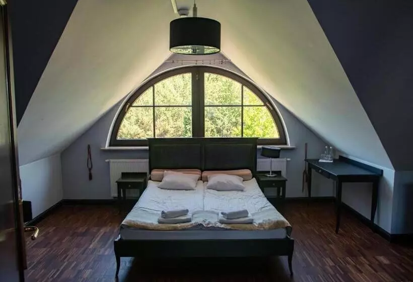 Hotelli Glass Residence