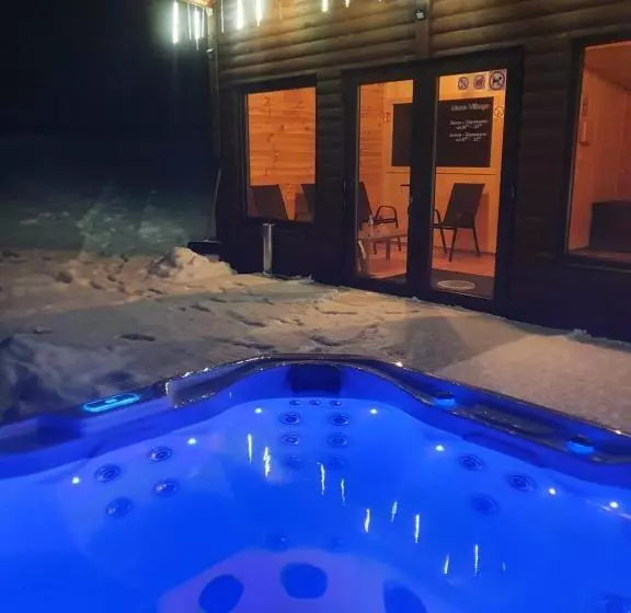 ホテル Mana Village   Jacuzzi & Sauna