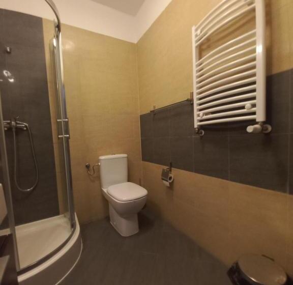 هتل Ośrodek Warszawianka