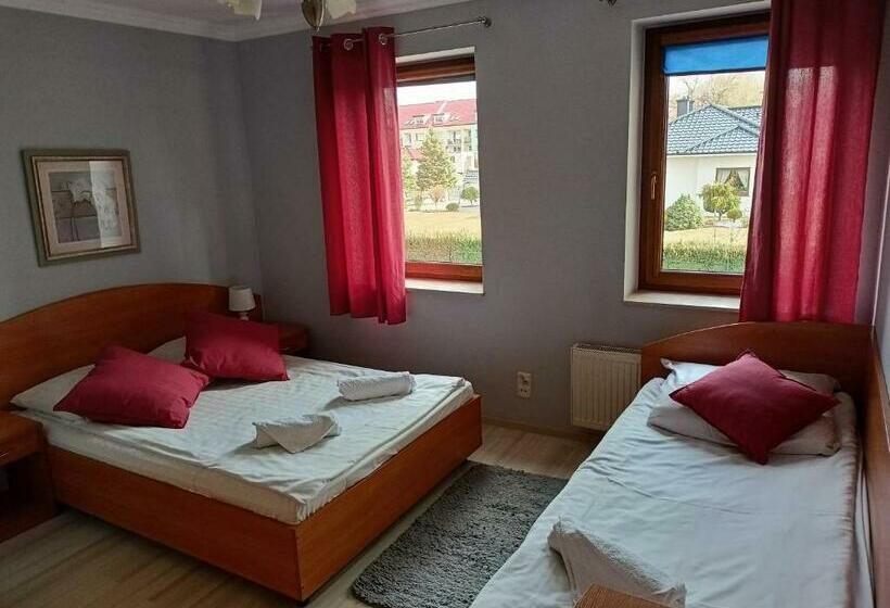 酒店 Zajazd Stary Młyn