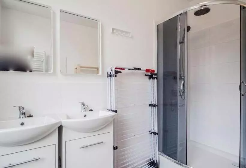 Lemuria Hostel Wrocławska Centrum