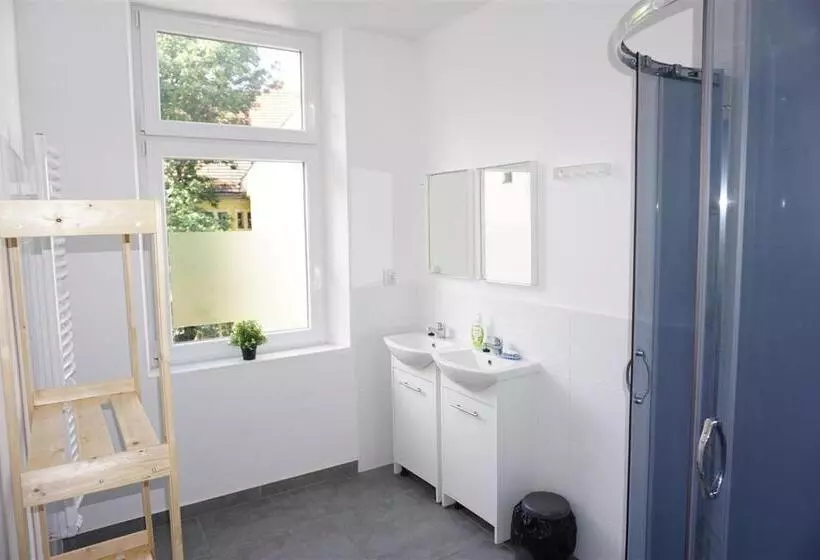 Lemuria Hostel Wrocławska Centrum