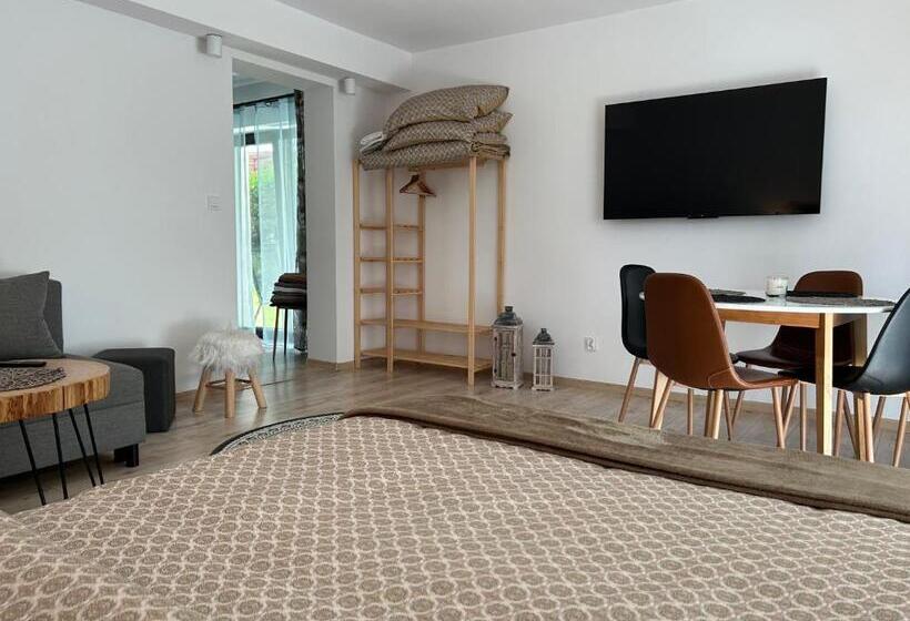 بنسيون Jeleni Ruczaj