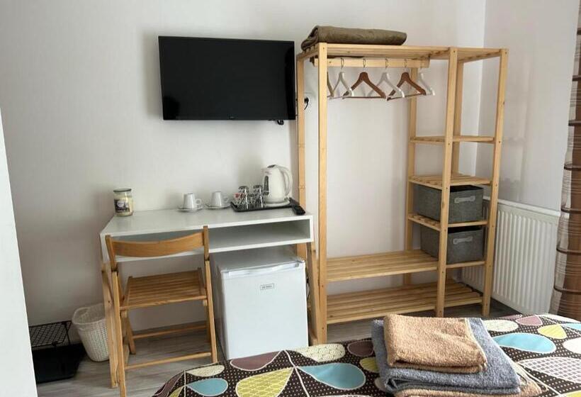 بنسيون Jeleni Ruczaj