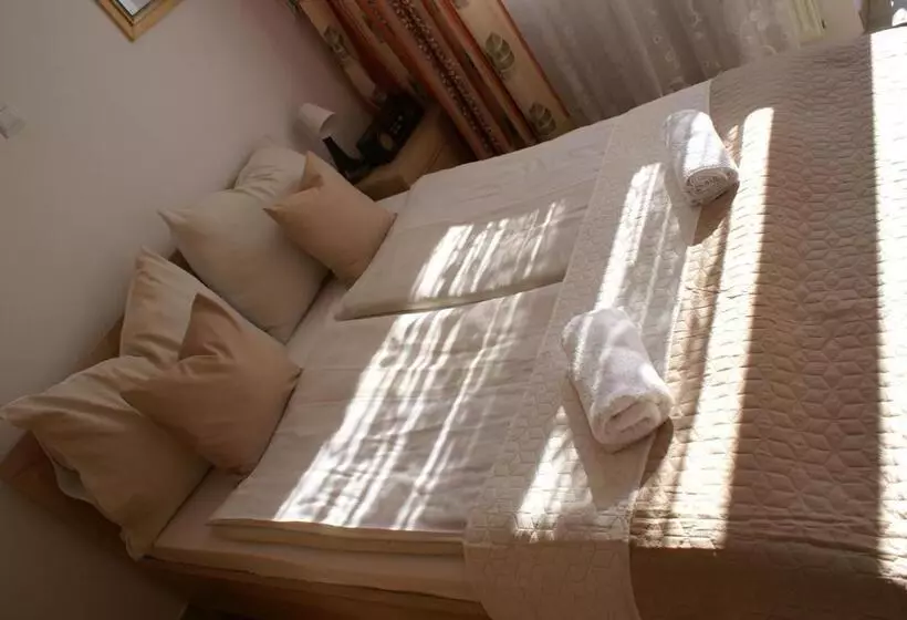 Majatalo Natural Mielno