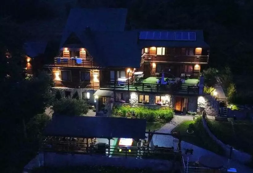 Majatalo Pienińska Willa Aleksandrówka