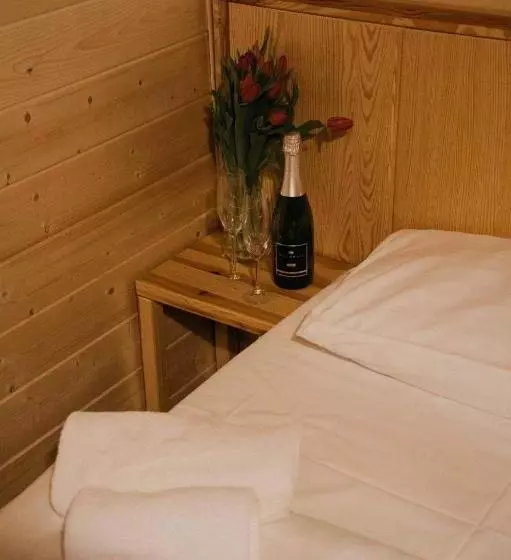 Retkeilymaja Daglezjowy Dwór