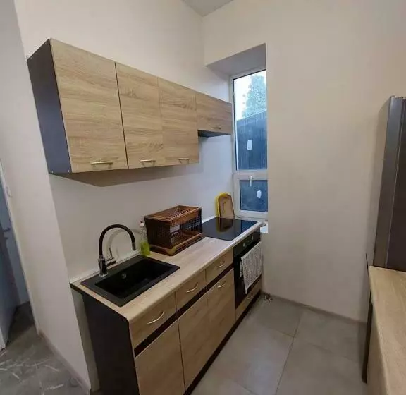 هاستل Noclegi Słodki Sen 2