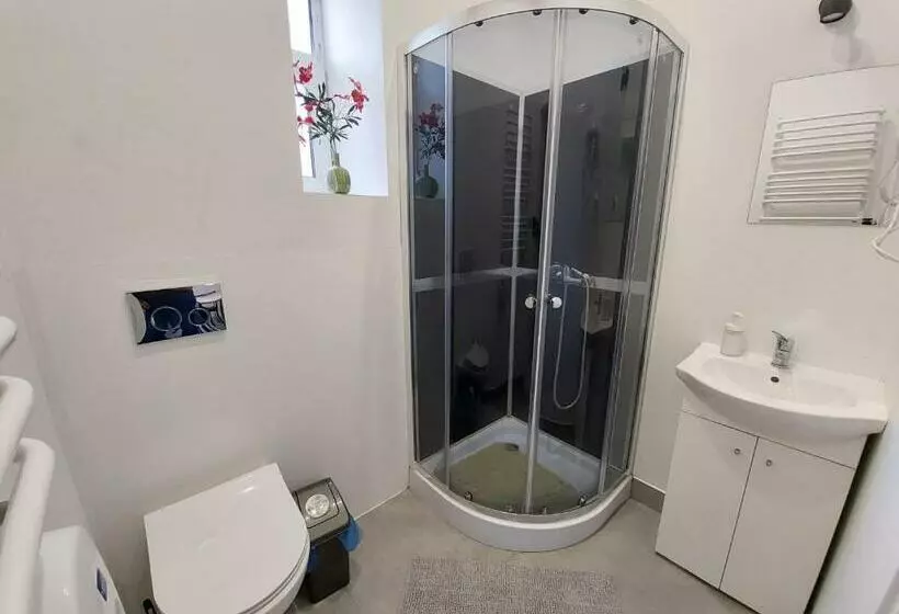 هاستل Noclegi Słodki Sen 2