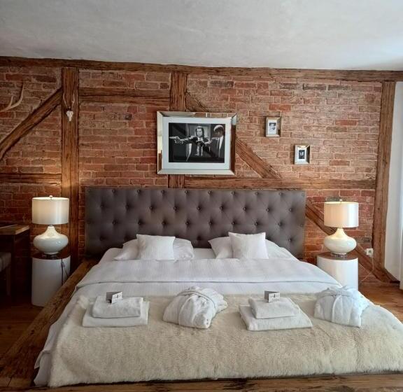 הוסטל Zajazd Karczma Zagłoba