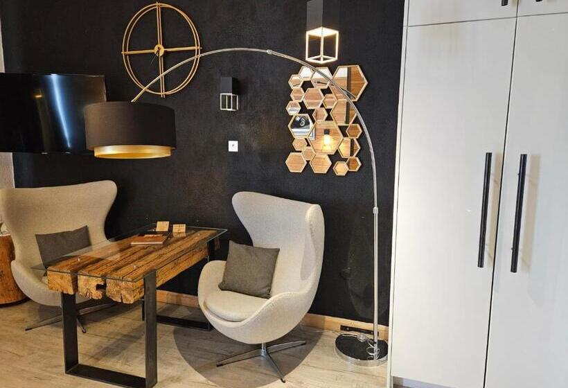 הוסטל Zajazd Karczma Zagłoba