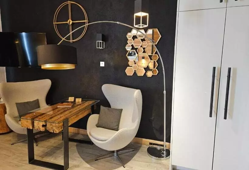 Retkeilymaja Zajazd Karczma Zagłoba